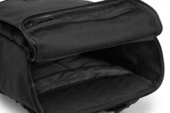 Chrome Industries Volcan Backpack -Travel Bag Store 7cc935 8b9524150cdb4ba199d3798a4dc24d67mv2 d 5850 3870 s 4 2