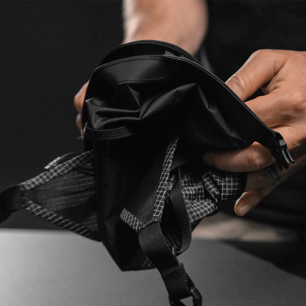 Matador Freerain Waterproof Packable Hip Pack 10 Matador Freerain Waterproof Packable Hip Pack - Image 8