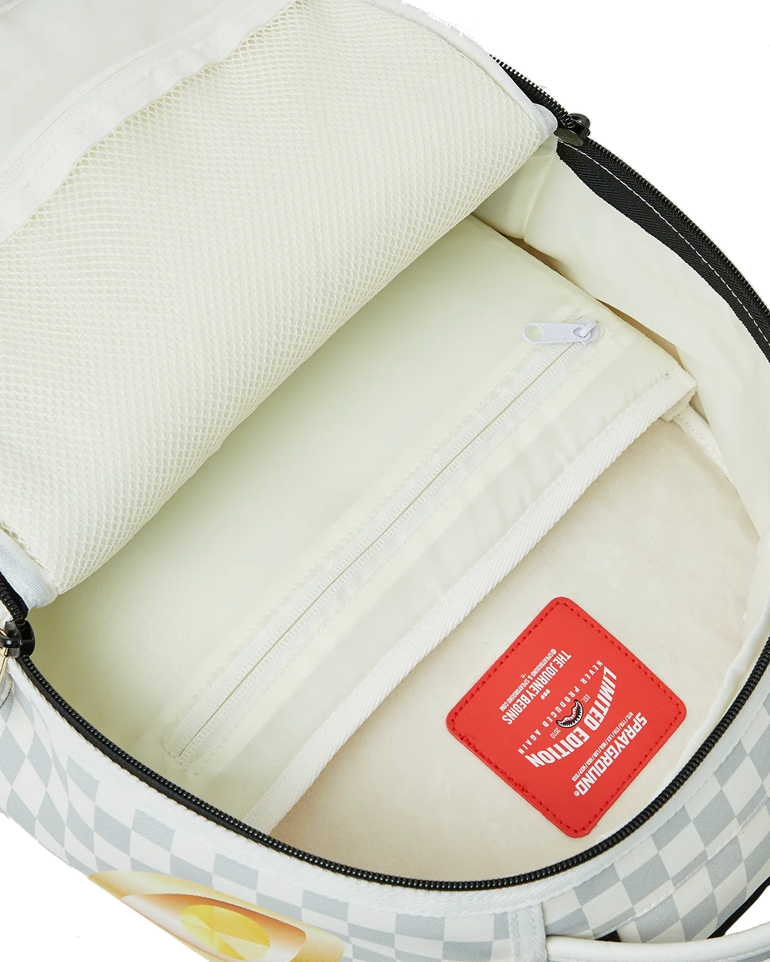 Sprayground Sailor Moon Wink DLXV Backpack 11 Sprayground Sailor Moon Wink DLXV Backpack - Image 9