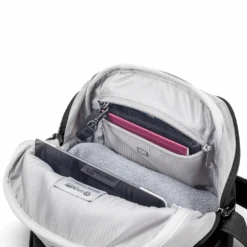 Pacsafe Metrosafe LS250 Anti-Theft Shoulder Bag -Travel Bag Store 7cc935 cd40e0d32c2f4f809b8bb235b8346f47mv2